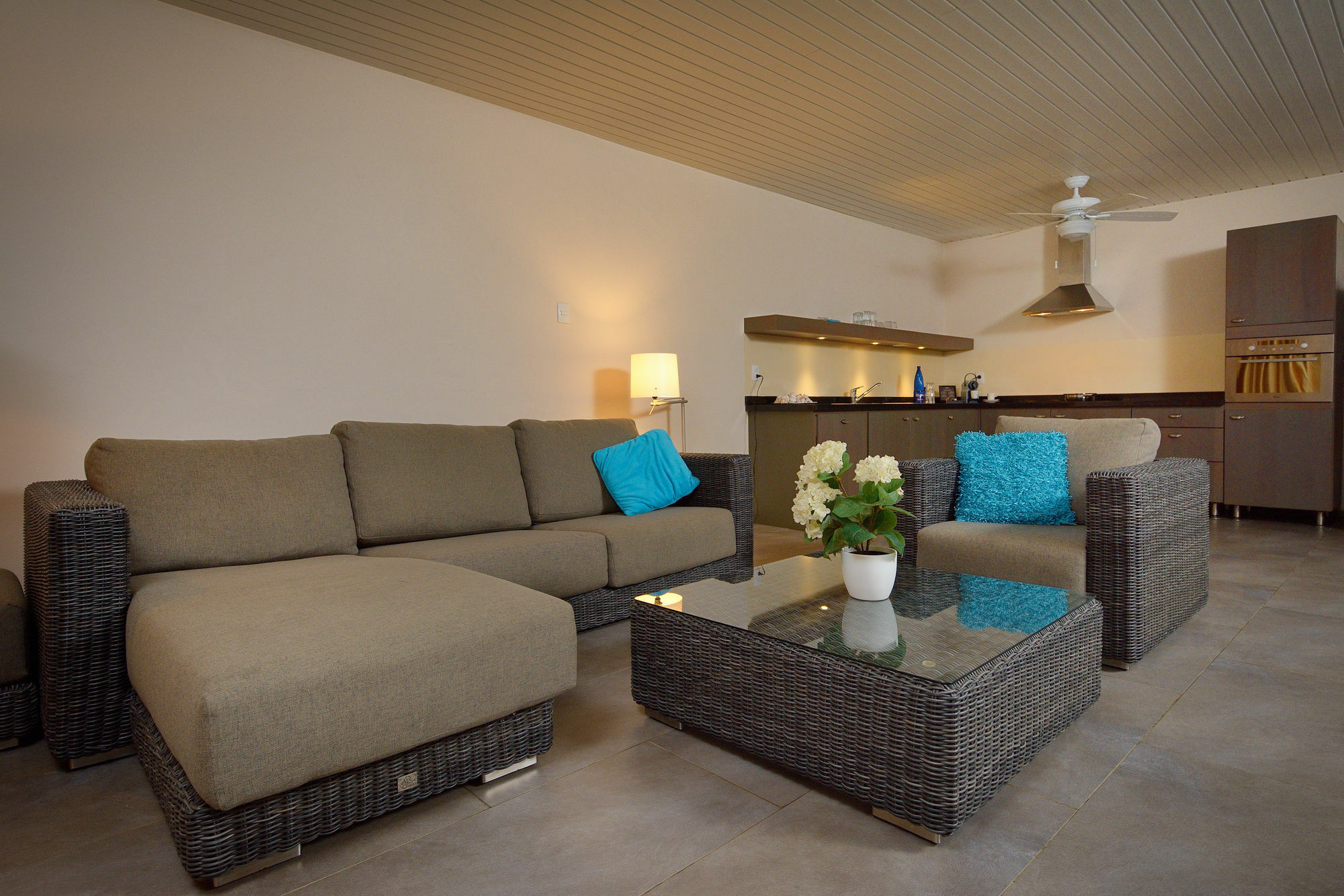 Belmar Oceanfront Apartments Bonaire Esterno foto